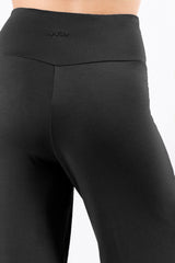 Комплект Кроп блуза и Панталон - Черно