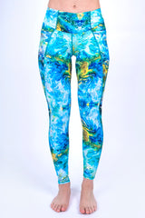 Клин с джобове - Into the sea