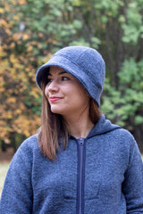 Вълнена шапка PONY - синьо