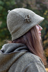 Вълнена шапка PONY - зелено