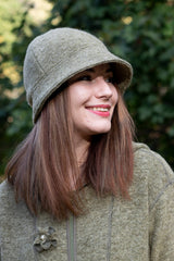 Вълнена шапка PONY - зелено