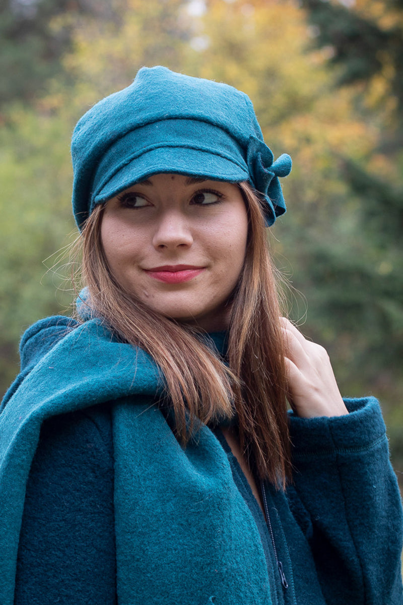 Вълнена шапка DESS - петрол