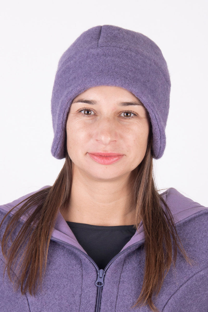 ВЪЛНЕНА ШАПКА УШАНКА - Млечно лилава