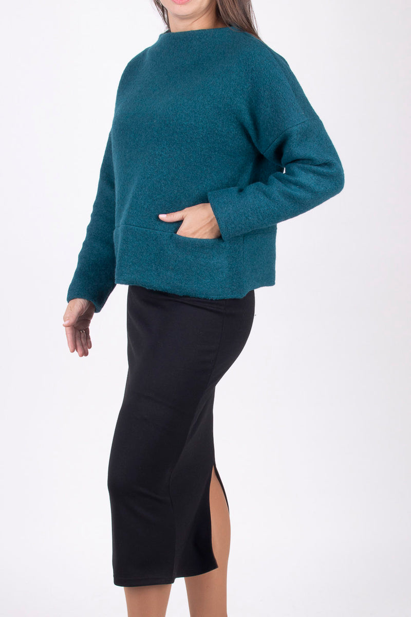 ВЪЛНЕНА БЛУЗА - Пули - Петрол