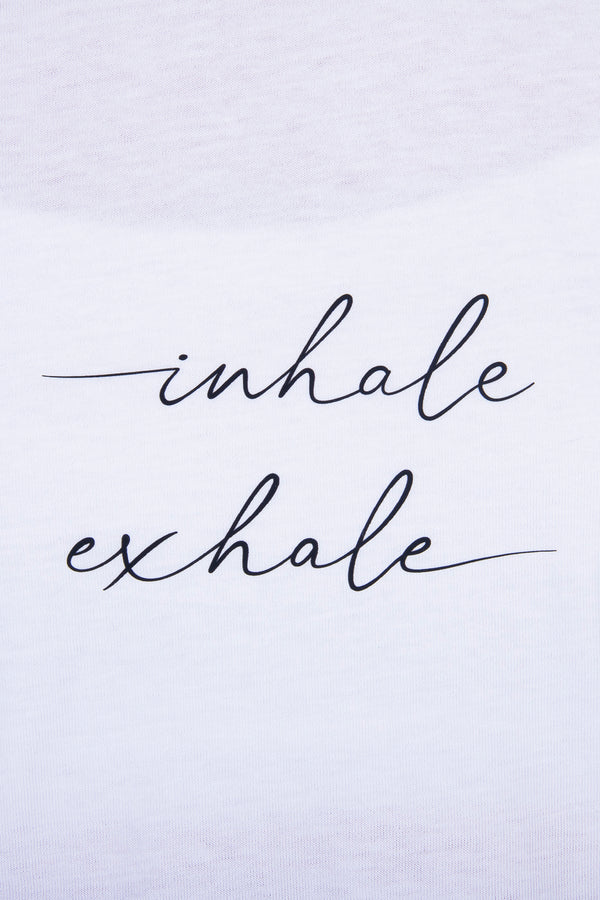 Тениска – Inhale Exhale – Бяла