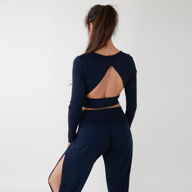 Сет БРИЗ Тънмо син - Шалвар с цепка, бюстие и блуза с гол гръб + ЛАСТИК ПОДАРЪК !